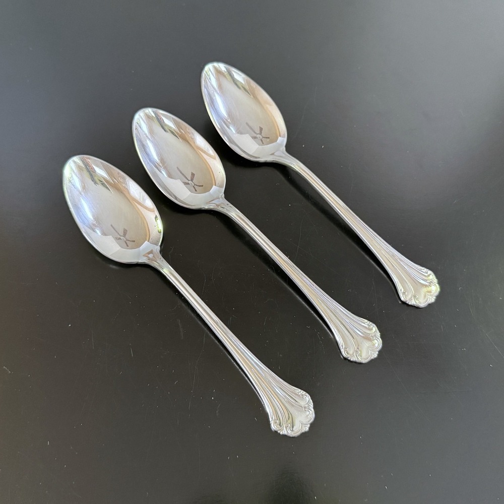 Reed & Barton Stainless Steel Flatware REGINE Lot of 3 Oval Soup Spoons